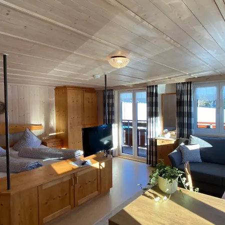 Gaestehaus Nussbaumer Apartamento *